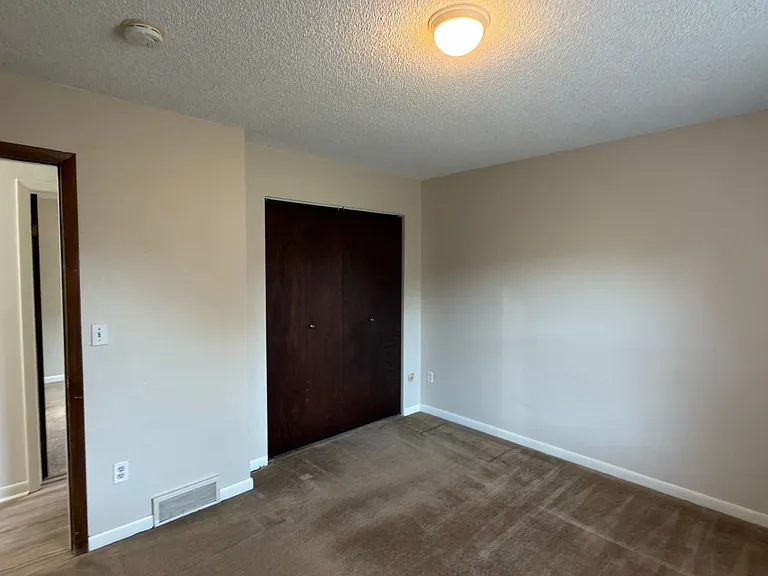 1506 Wildwood Ct — Photo 10