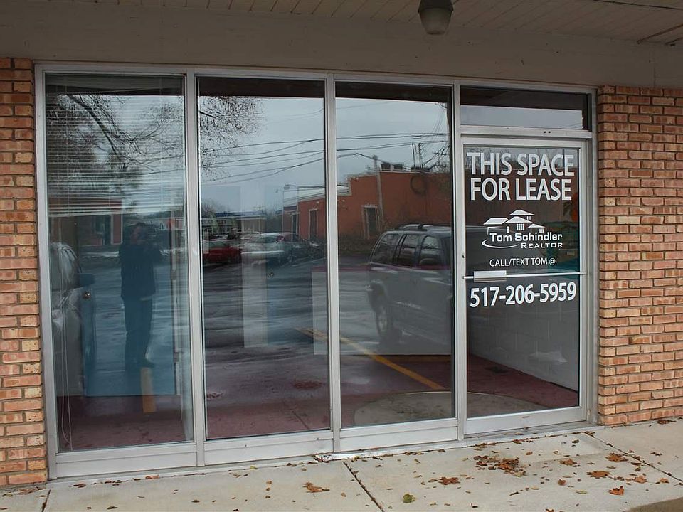 2nd image of 2108 Spring Arbor Rd