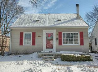 23308 Grove St, Saint Clair Shores, MI 48080