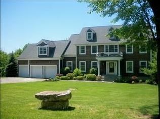 45 Akindale Rd, Pawling, NY 12564