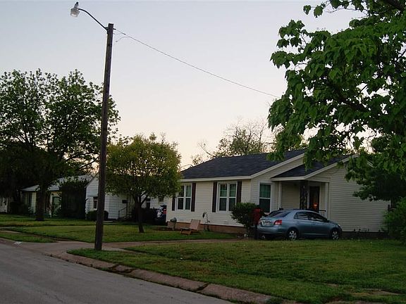 2nd image of 4312 McCutchen Ave