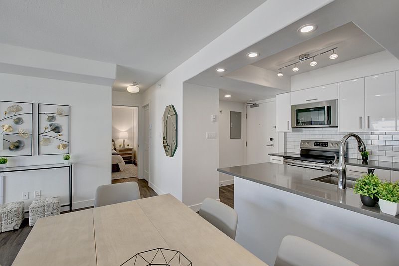 Vancouver Apartment for rent - 2 Bedrooms — photo 11