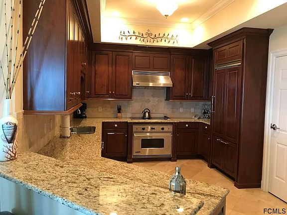 3rd image of 200 Ocean Crest Dr APT 841