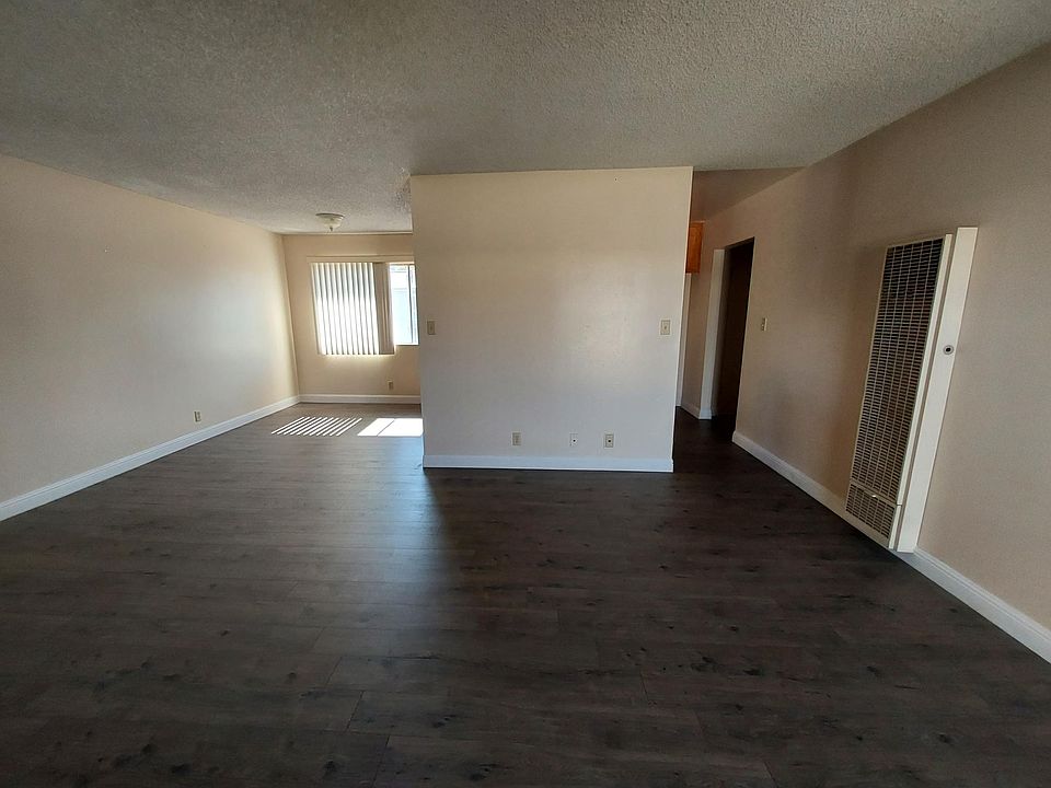 1st image of 180 Ann Ave #11