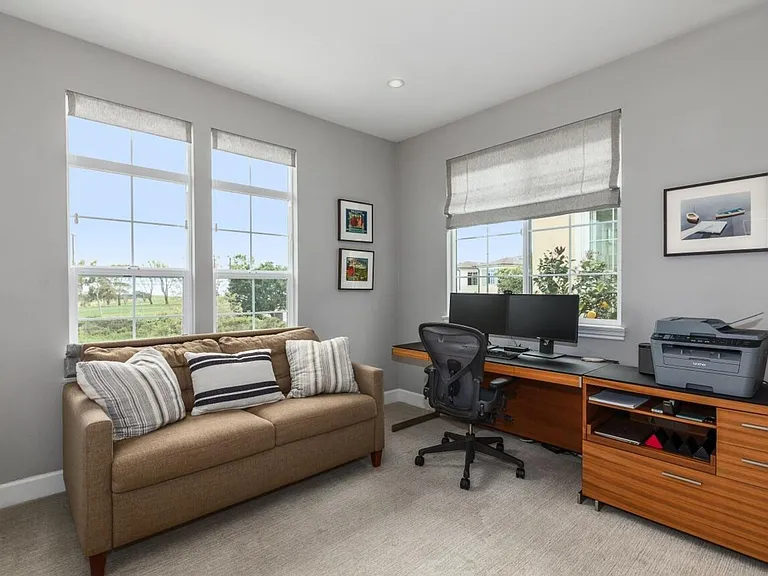 7801 Whimbrel Ln — Photo 15
