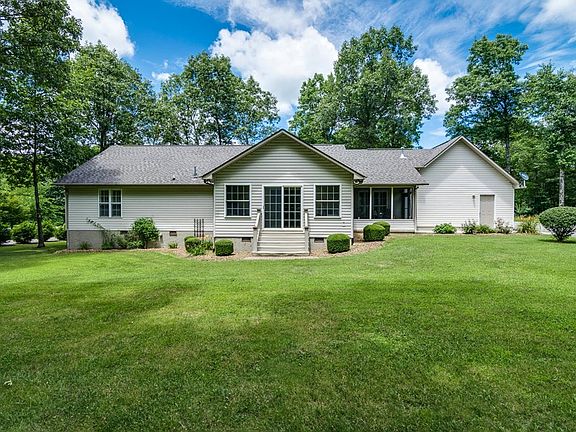 3rd image of 508 Forest Dr
