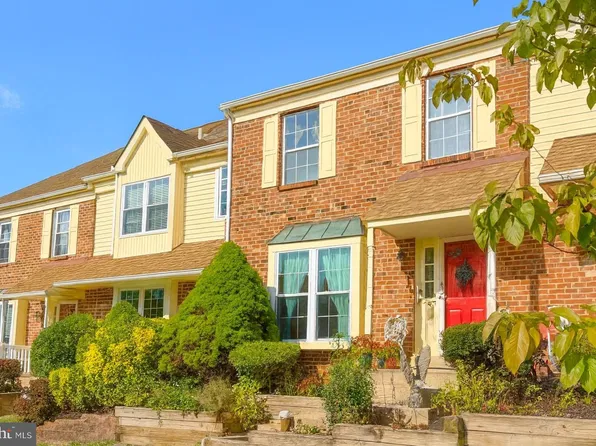 1613 Countryside Ln, Norristown, PA 19403