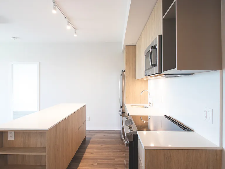 25 Nicholas Ave — Photo 41