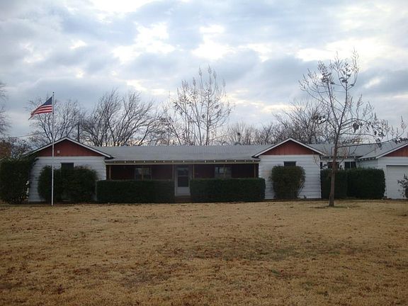 3rd image of 1801 Wilkinson Rd