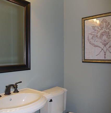 6907 Sprig Leaf CIrcle06.jpg