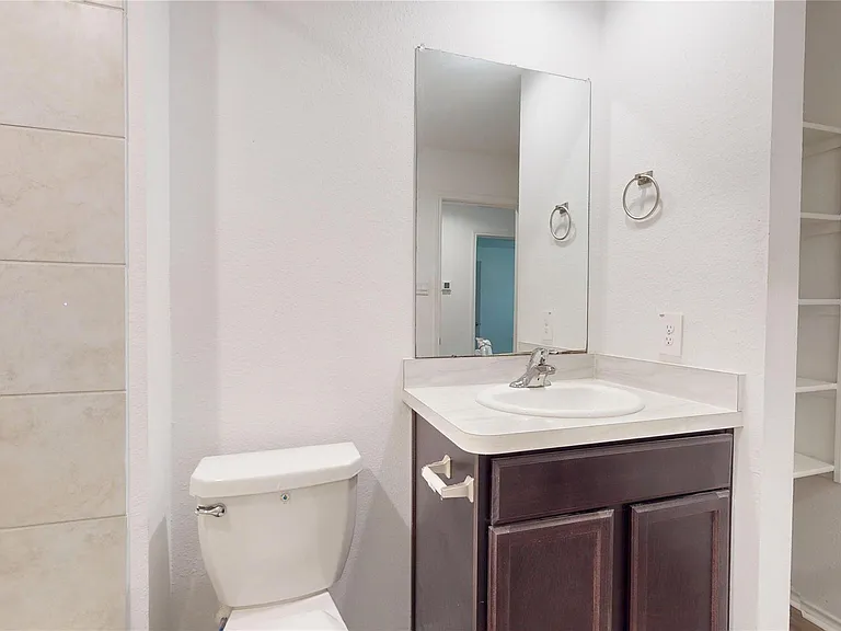 16873 Short Pines Dr — Photo 22