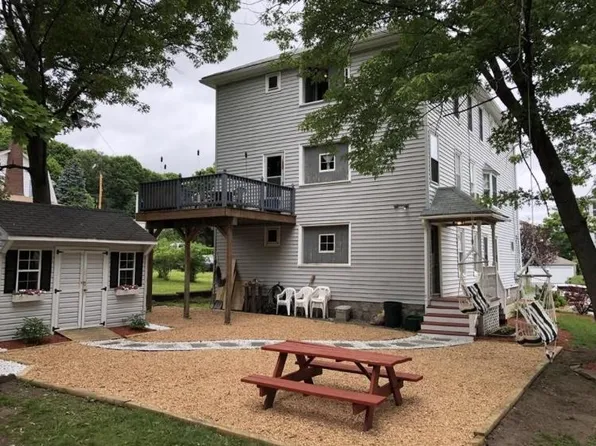 34 Halmstad St #2, Worcester, MA 01607