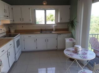 8144 Ashland Ct #144, Stanhope, NJ 07874
