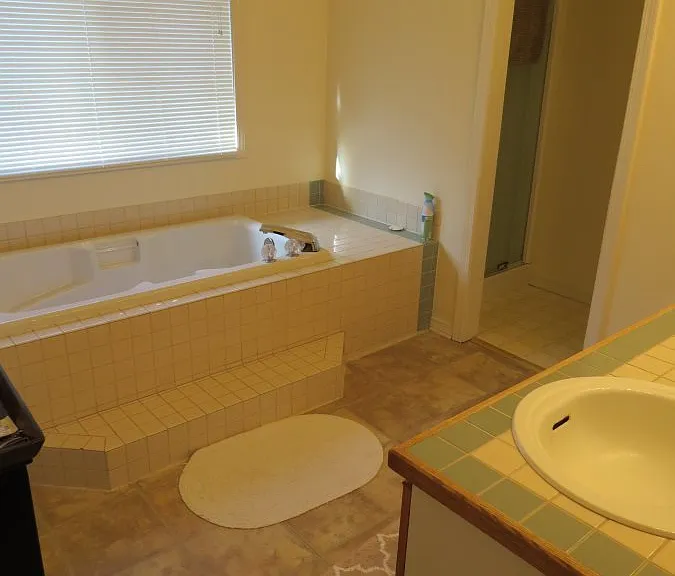 7416 Beaver Creek Ln — Photo 18