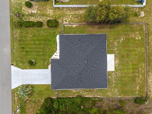 4th image of 13023 SW 79TH CIRCLE