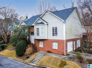 1641 Kristi Cir, Vestavia, AL 35243