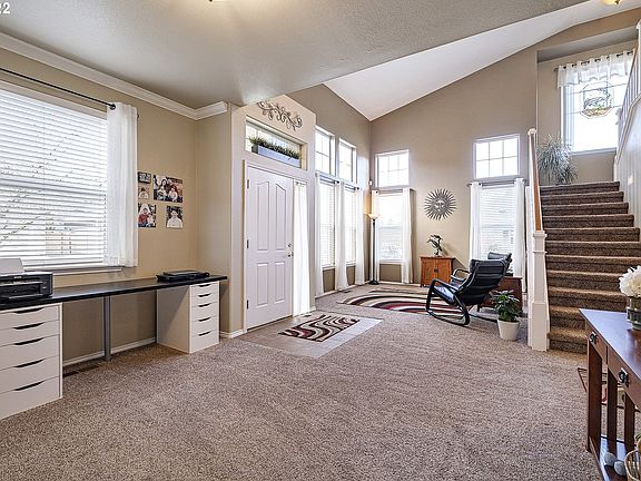 5th image of 2802 NE 9th Dr