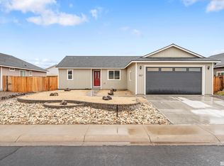 1827 Endeavor Ln, Fernley, NV 89408