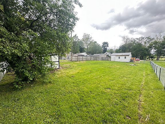 3rd image of 2041 S 13th St