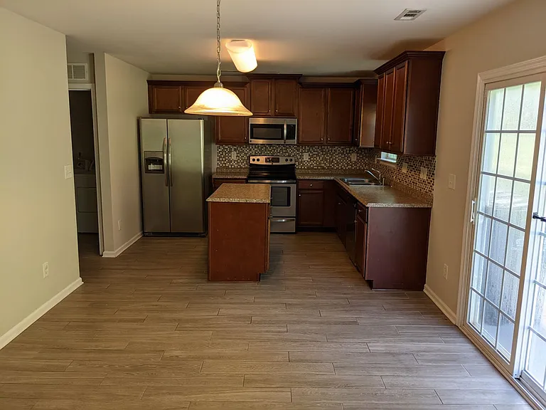 6515 Eastfield Park Dr — Photo 6