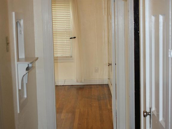 2nd image of 2604 23rd St #A