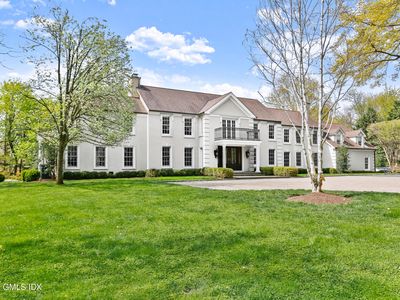 2 Round Hill Rd, Greenwich, CT, 06831