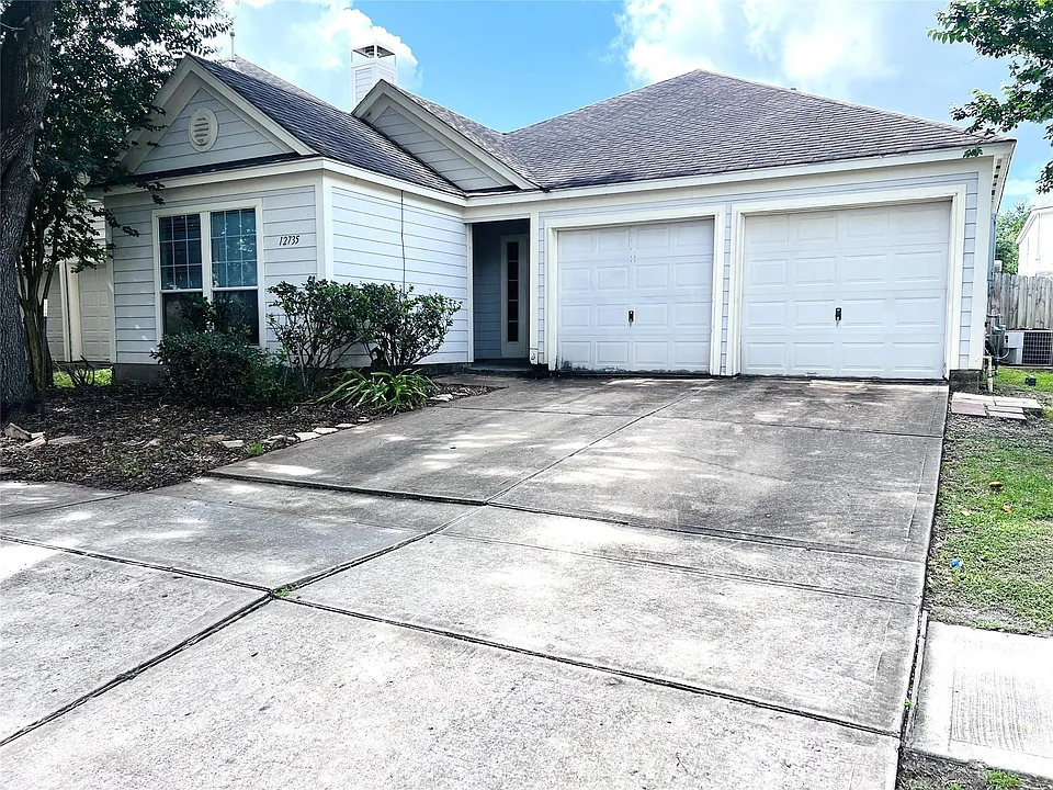 12735 Wisteria Park Dr