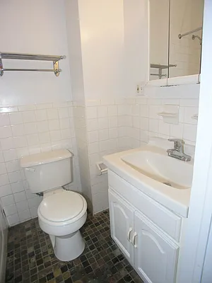 Rented by Townsley & Gay, LLC | media 9