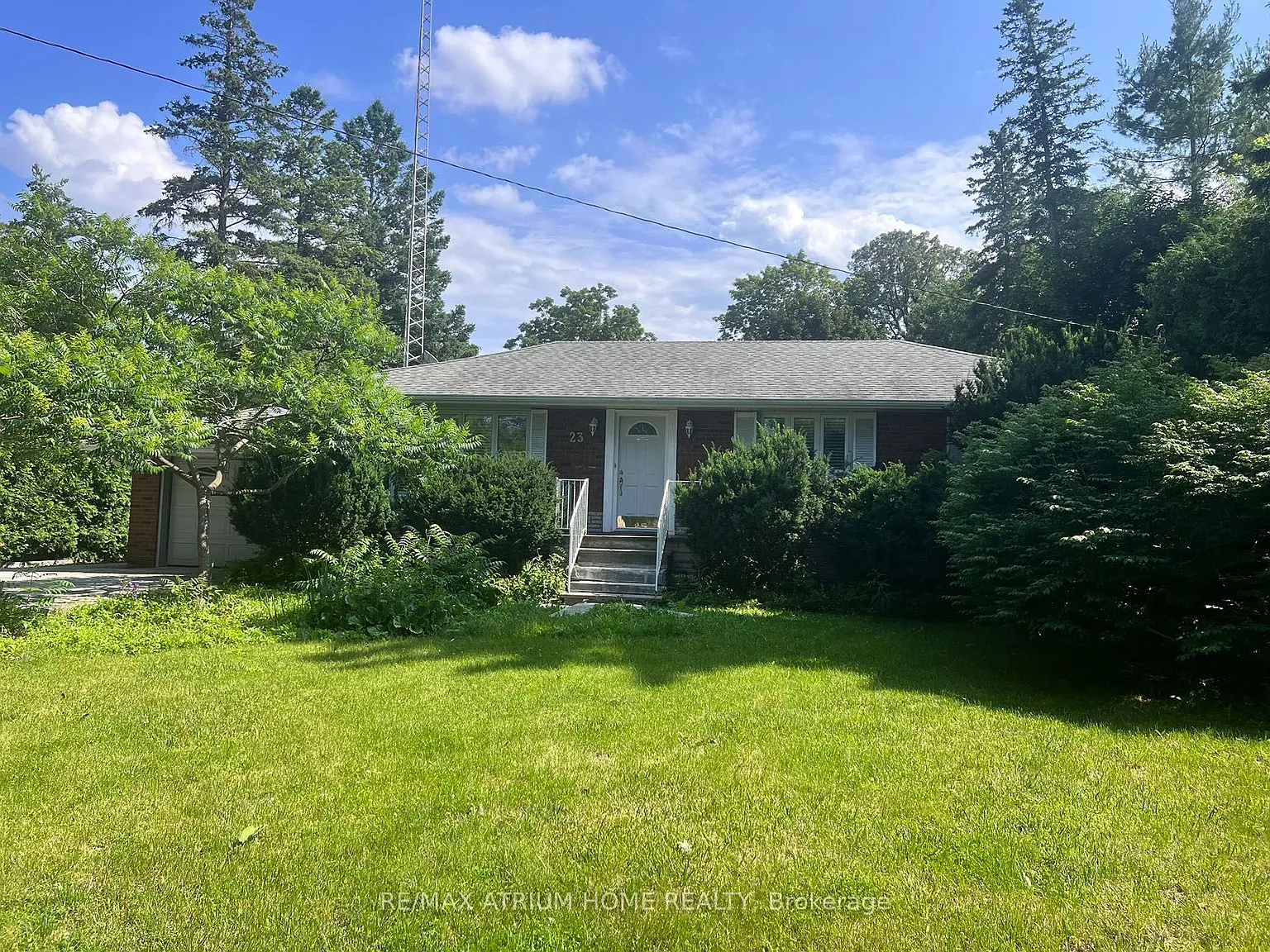 3 bed, $3,300 — Photo 1