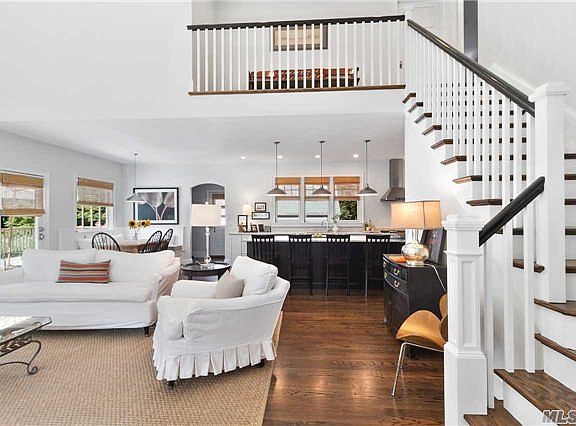 5th image of 7 Watson Ln