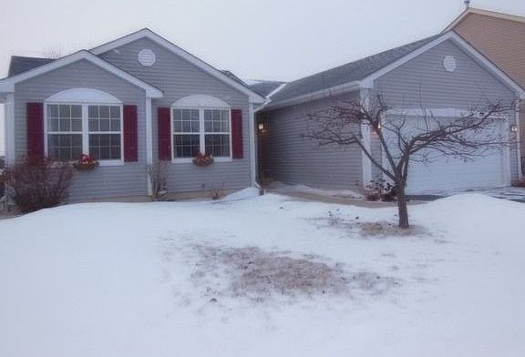 2nd image of 739 Hyacinth Ln