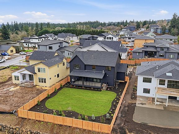 3rd image of 23037 SW Curry Ridge Dr