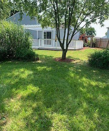 3rd image of 6636 Cedar Ct W