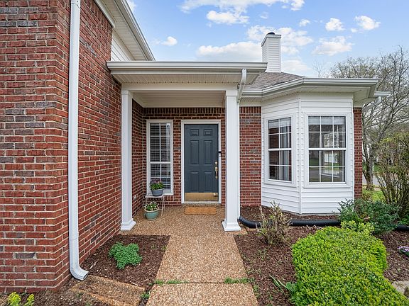 3rd image of 9006 Tarrington Ln