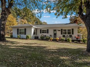 193 Simpson Mill Rd, Mount Airy, NC 27030