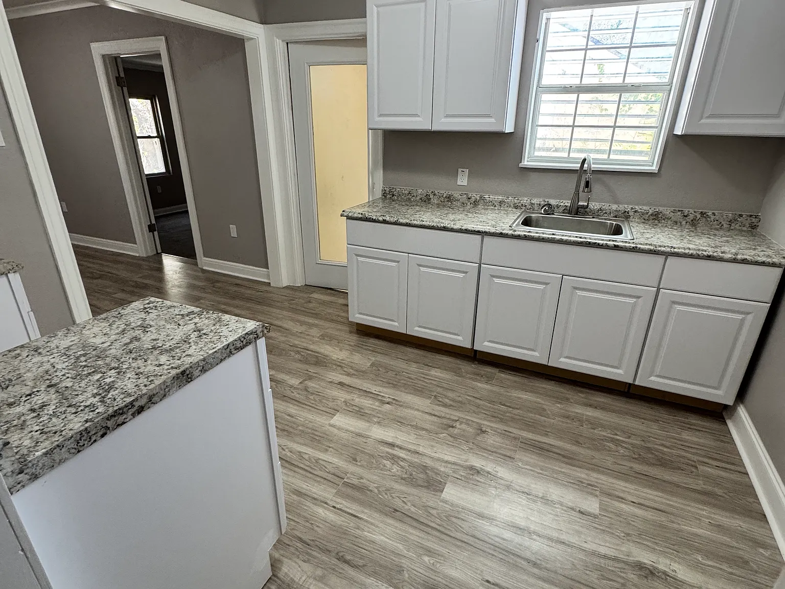 3 bed, 1730 sqft, $1,850 — Photo 2