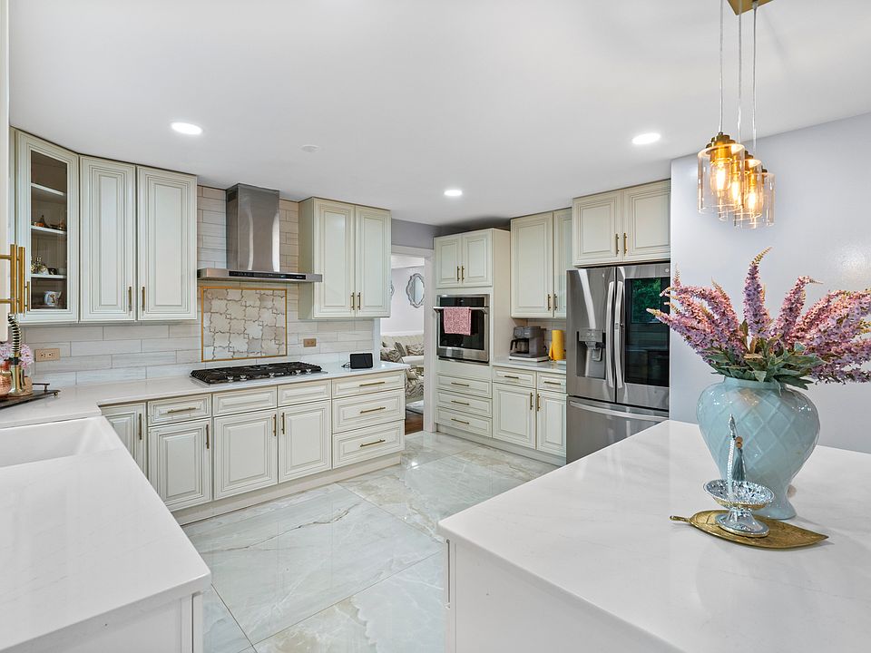 13747 88th Ave, Orland Park, IL 60462 | MLS #12633426 | Zillow