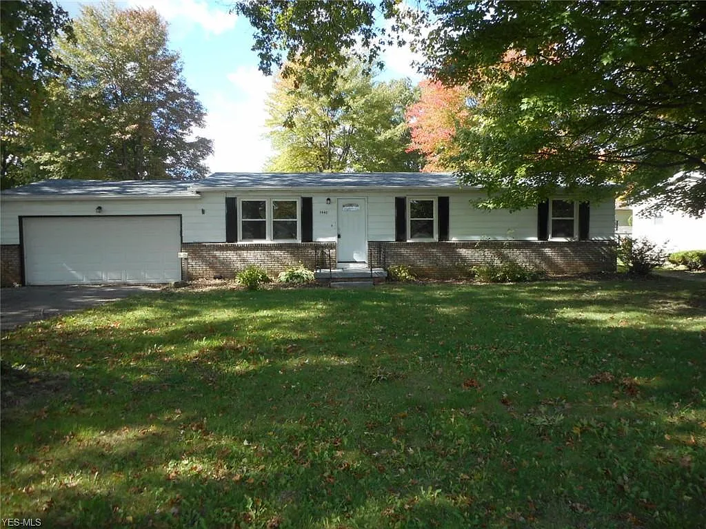 3940 Niles Carver Rd photo 1