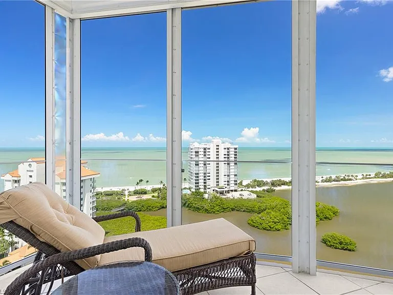 60 Seagate Dr #105 — Photo 25