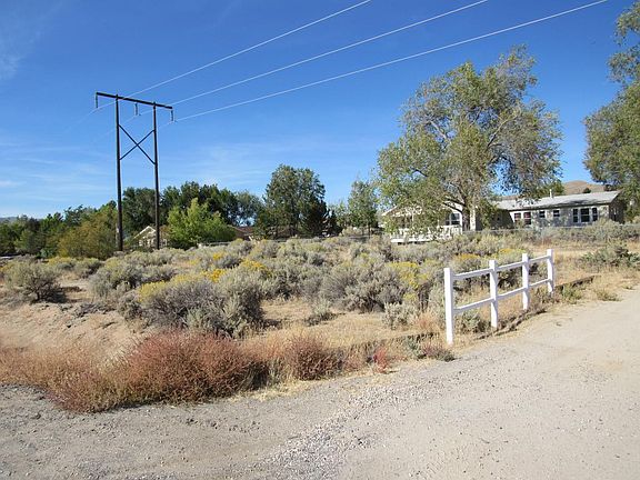 4th image of 4045 Eastlake Blvd