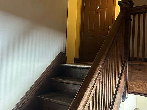 4th image of 215 Park Ave #3