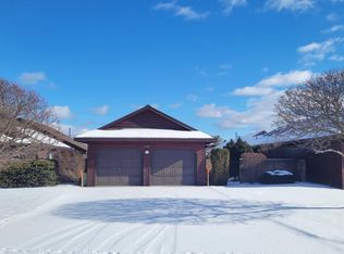 2186 Hammond Pl W, Traverse City, MI