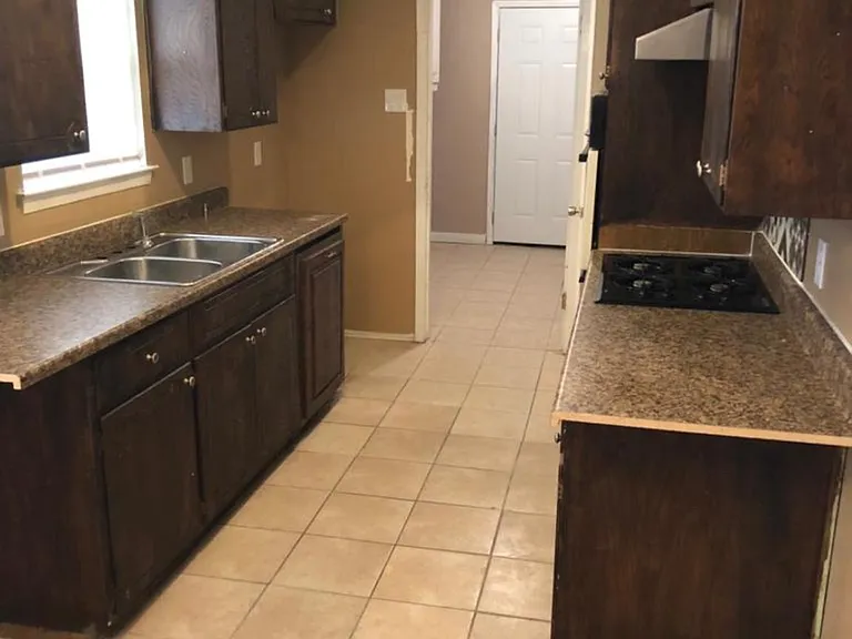 3601 Partridge Ln — Photo 5