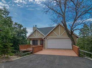 27075 Ironwood Ln, Lake Arrowhead, CA 92352