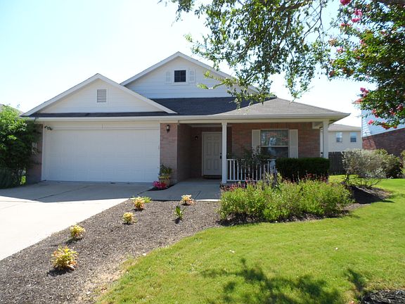 5th image of 104 S Creek Bend Dr