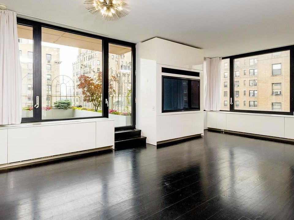 1st image of 30 E 85th St APT 10D