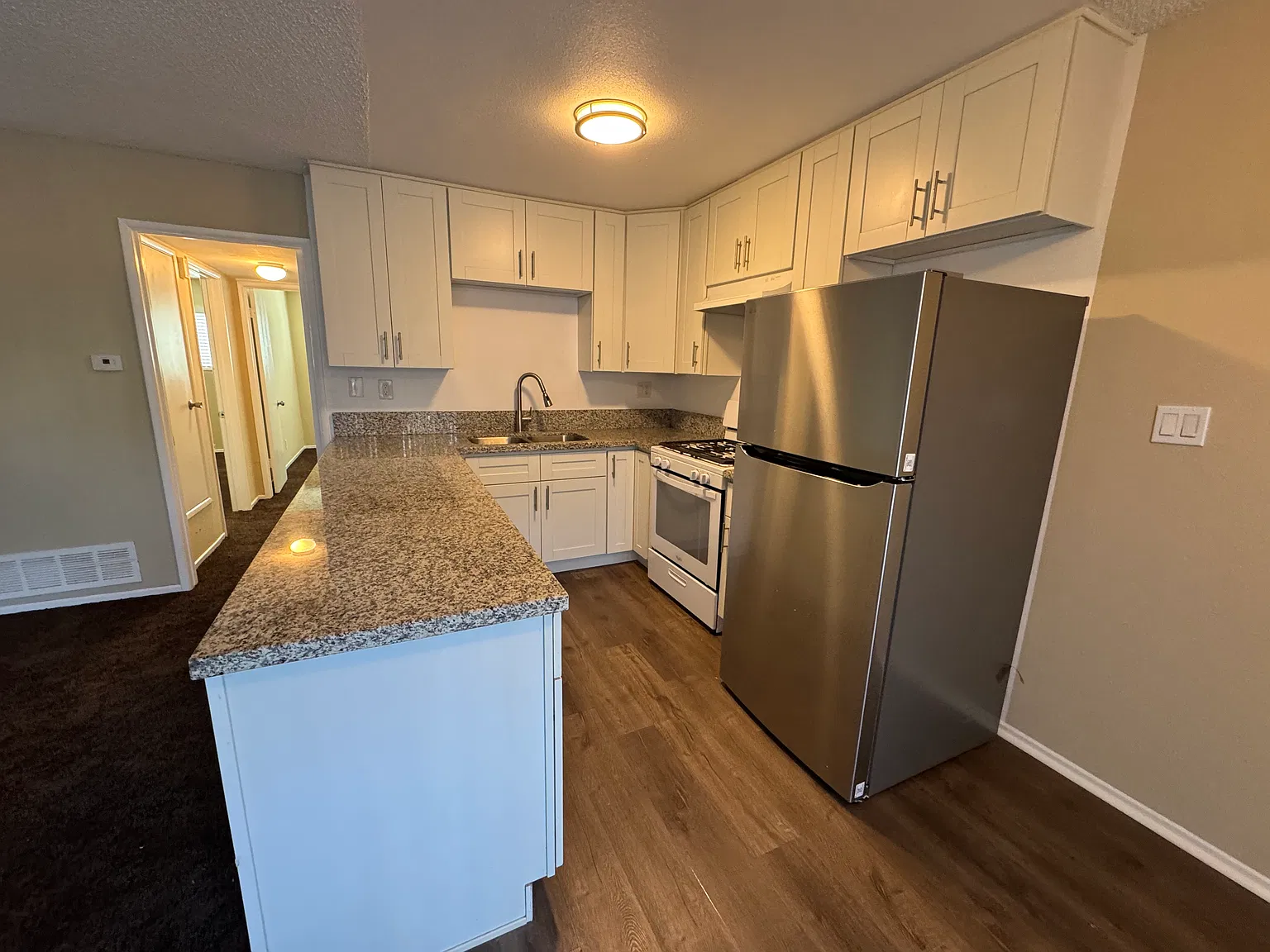 4812 Del Amo Blvd — Photo 2