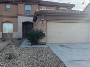 2816 Garnet Ln, Lancaster, CA 93535