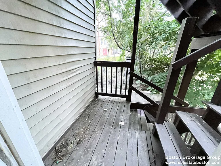Parker St — Photo 5