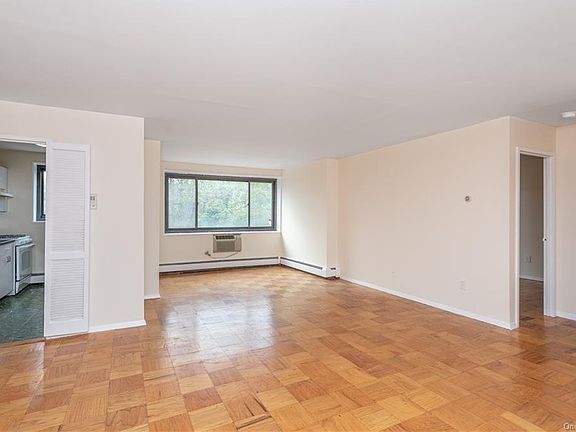 3rd image of 100 E Hartsdale Ave #Mdw